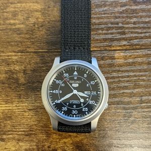 Seiko SNK809